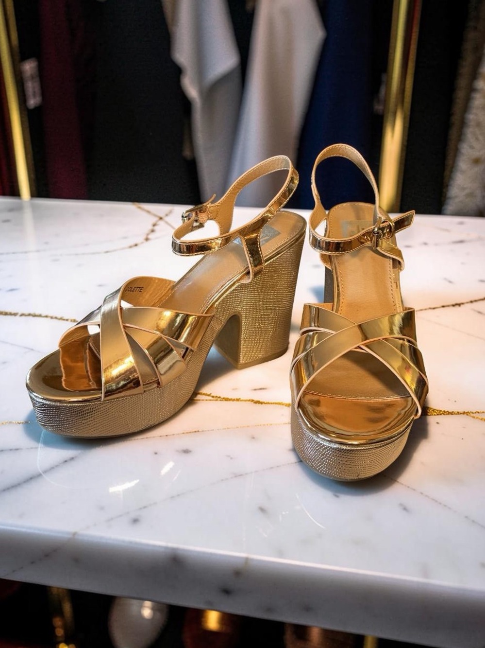 Dolce Vita NWT Sz 9.5 Metallic Gold Platform Block Heel Strappy Sandals (SH408)